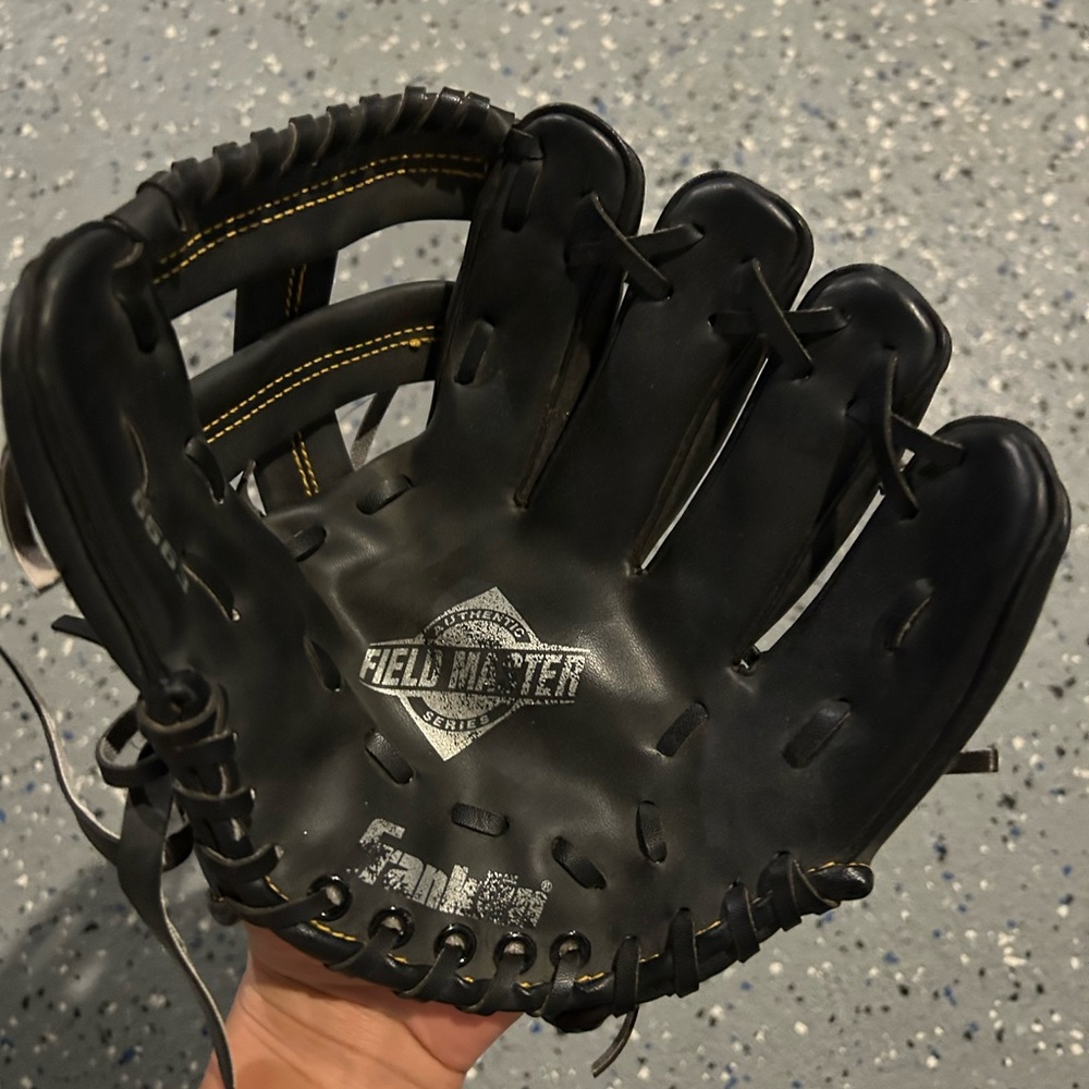 Baseball Glove - Franklin